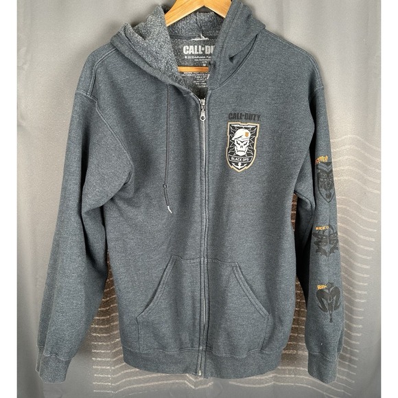 Call Of Duty Men's Zip Up Size Medium COD Black Opps 2018 Video Game - Picture 1 of 11
